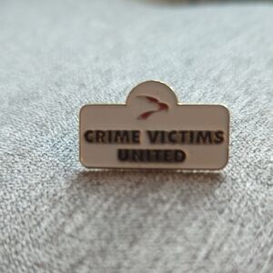Crime Victims United Lapel Pin